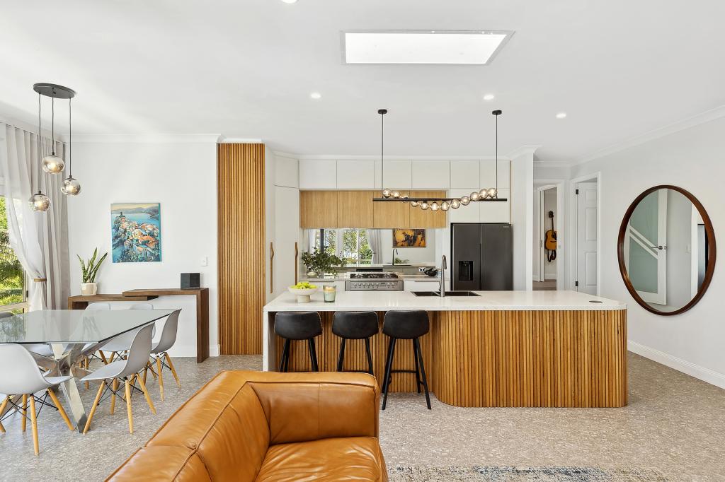 54f Hillcrest St, Terrigal, NSW 2260