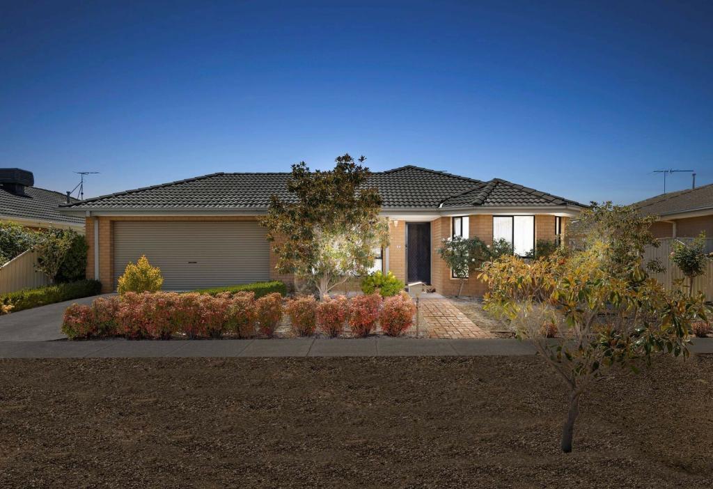 46 Scarborough Cres, Harkness, VIC 3337