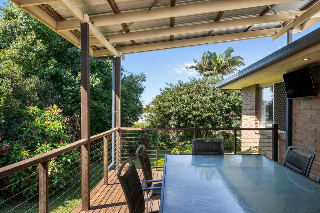 11 VAUGHAN AVE, MAROOCHYDORE, QLD 4558