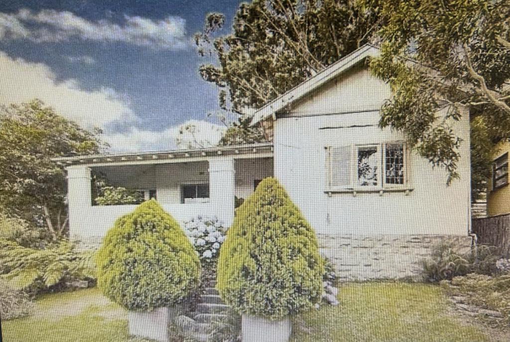 19 Upper Cliff Ave, Northbridge, NSW 2063
