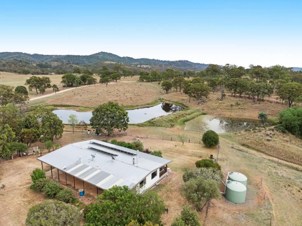 1325 Connolly Dam Rd, Silverwood, QLD 4370