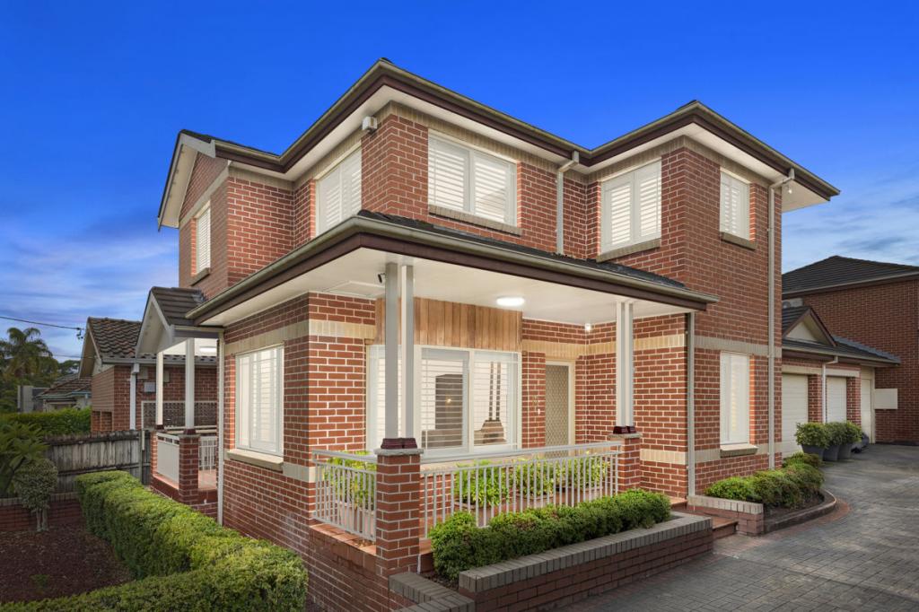 18 Elsinore St, Merrylands, NSW 2160