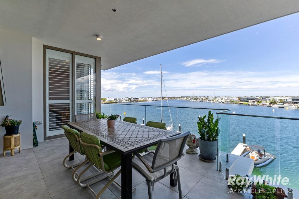 303/15 Aqua St, Newport, QLD 4020