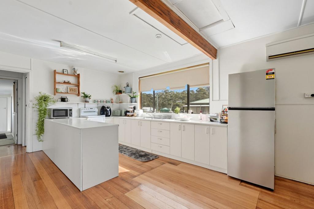 14 Cruttenden St, Buckland, TAS 7190