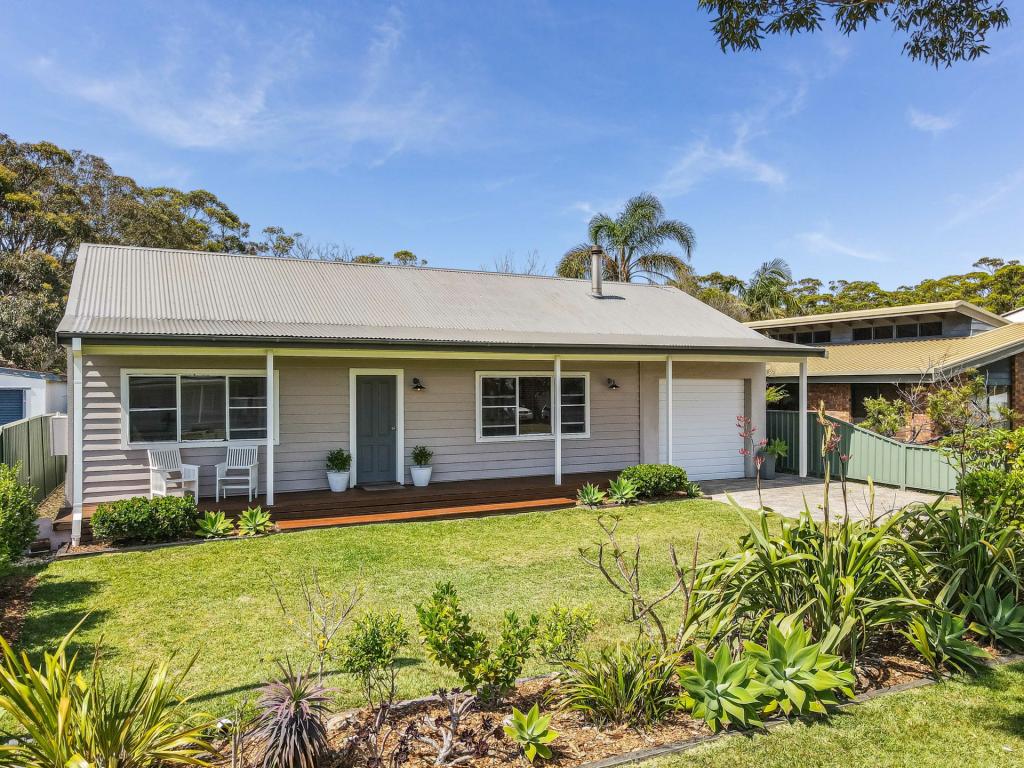 38 Kinghorn Rd, Currarong, NSW 2540