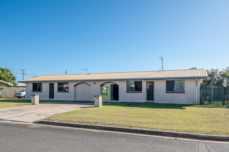 2/4 Donovan St, Kepnock, QLD 4670