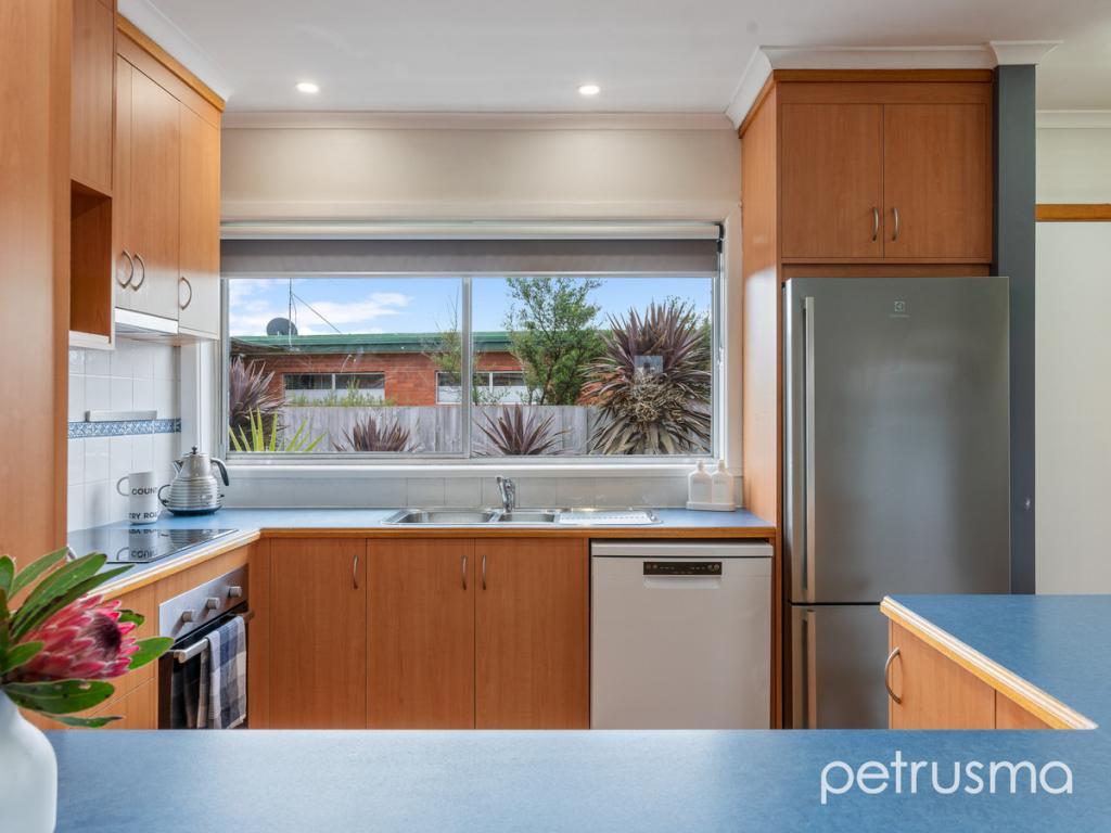 129 Balook St, Lauderdale, TAS 7021