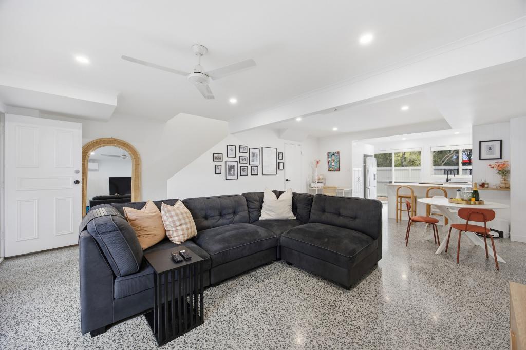 13/18 Bottlewood Ct, Burleigh Waters, QLD 4220