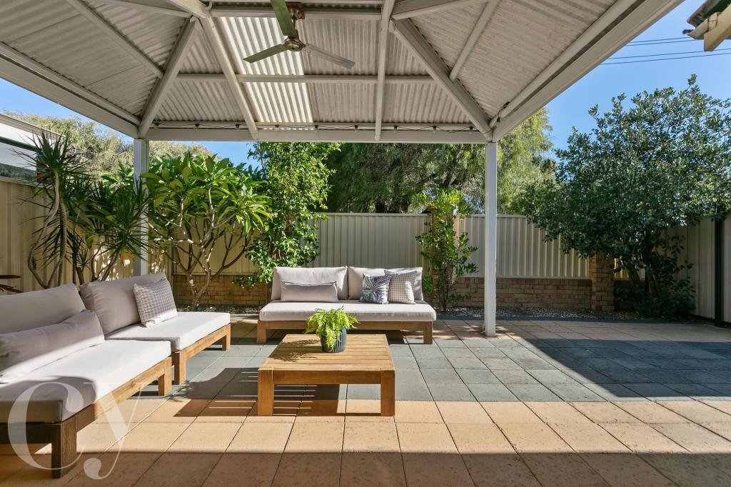 18/7 Waterway Ct, Churchlands, WA 6018