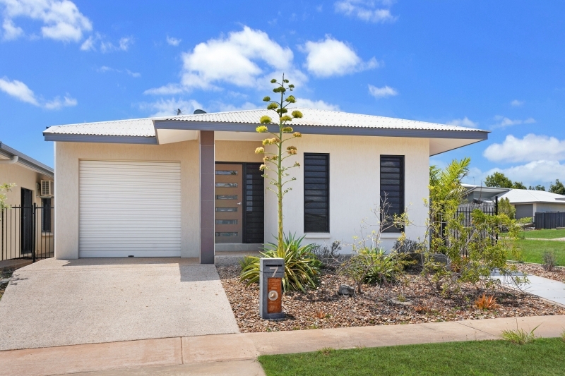 7 Blacktop St, Zuccoli, NT 0832