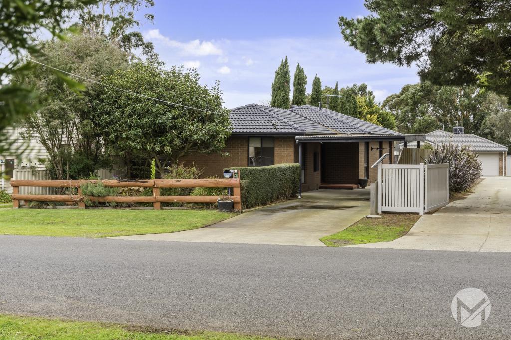 2b William St, Romsey, VIC 3434