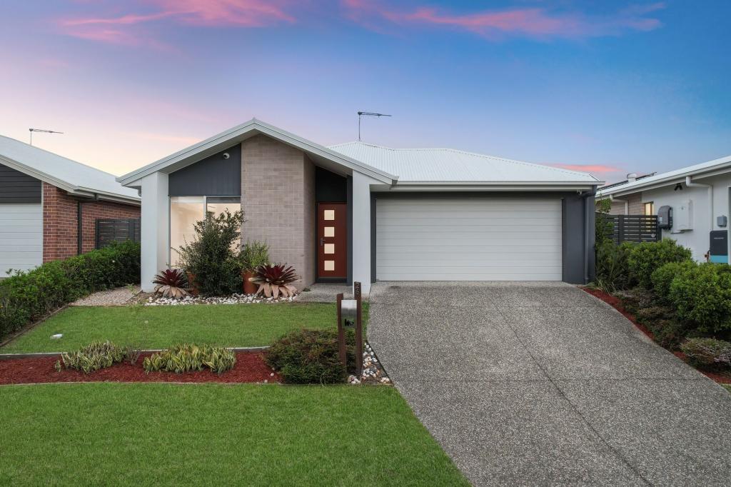 26 Greenview Cct, Arundel, QLD 4214