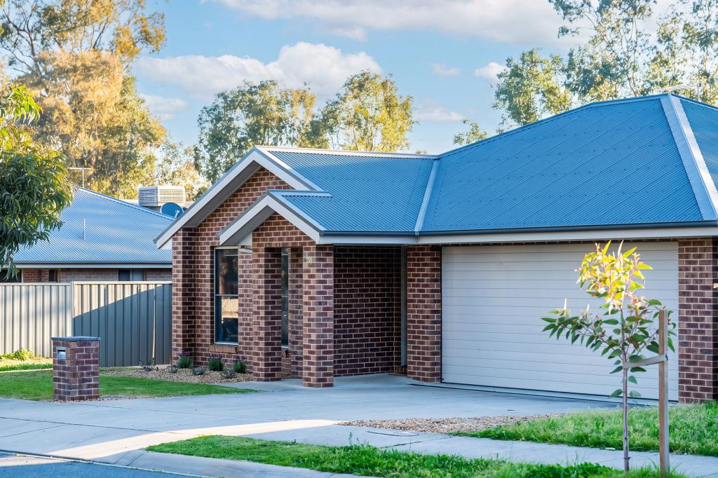 65 Songlark Cres, Thurgoona, NSW 2640