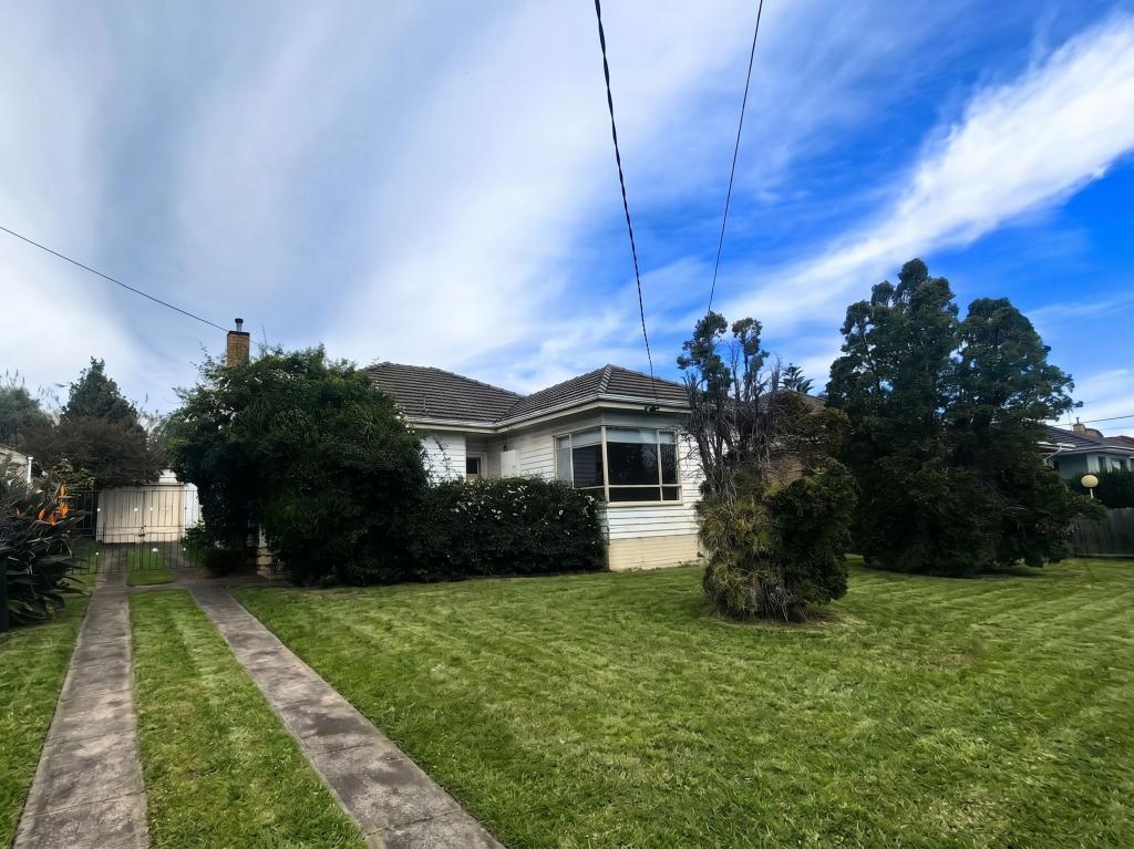 12 Elizabeth St, Oakleigh East, VIC 3166