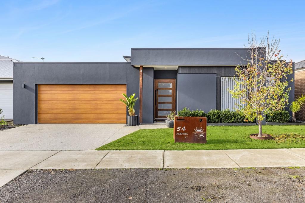 54 ALBANEL ST, ARMSTRONG CREEK, VIC 3217