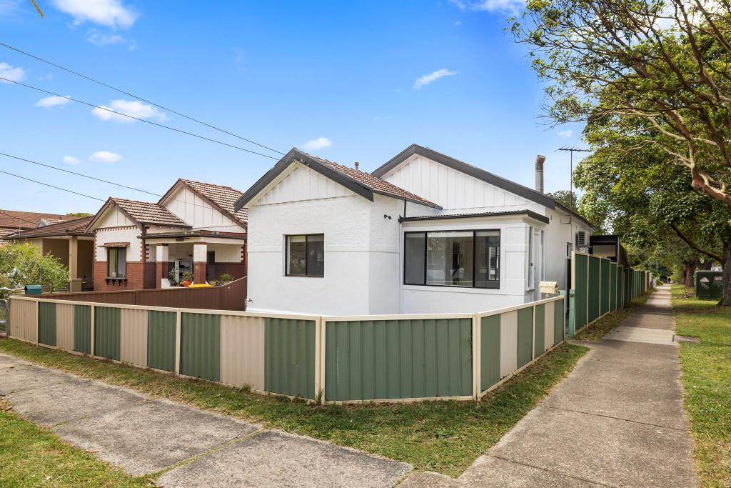 69 EIGHTH AVE, CAMPSIE, NSW 2194