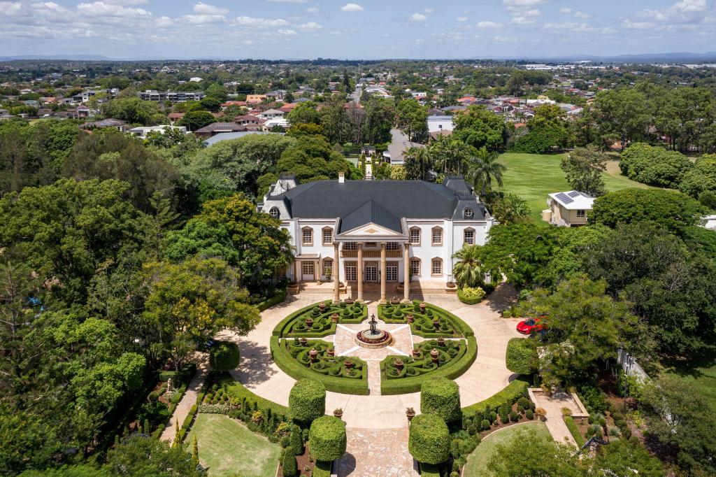 685 Musgrave Rd, Robertson, QLD 4109