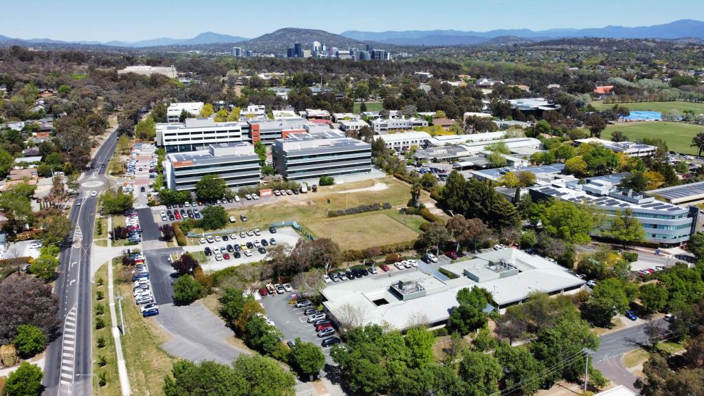 6/161 Strickland Cres, Deakin, ACT 2600