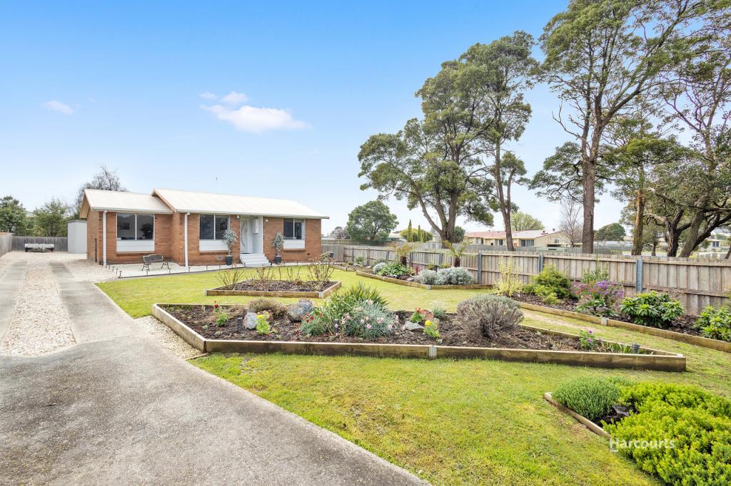 2 Iluka Ct, West Ulverstone, TAS 7315