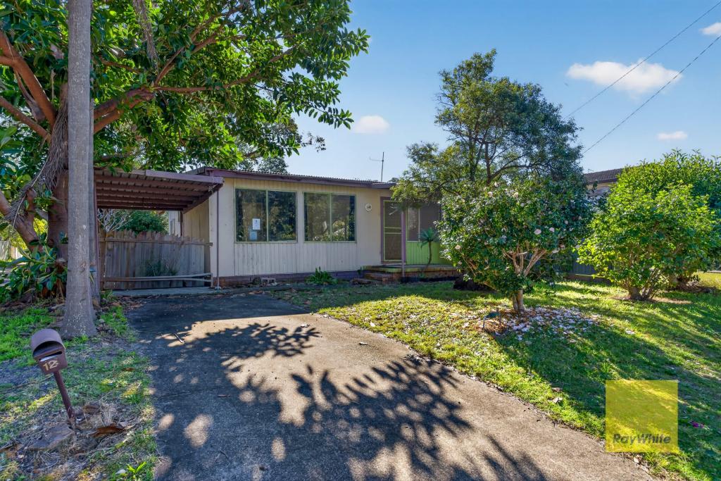 12 COWPER RD, UMINA BEACH, NSW 2257