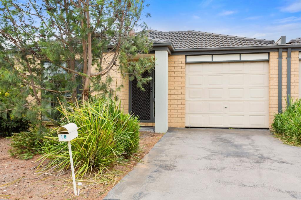 18/7 Syme Rd, Pakenham, VIC 3810