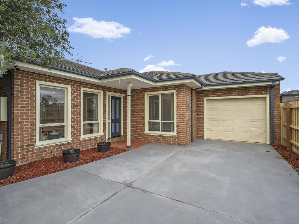 2/4 Arran Ct, Sydenham, VIC 3037