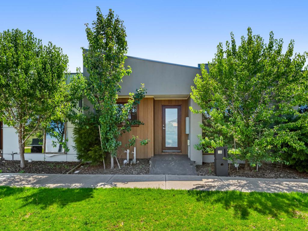 10 Oxbow Walk, Truganina, VIC 3029