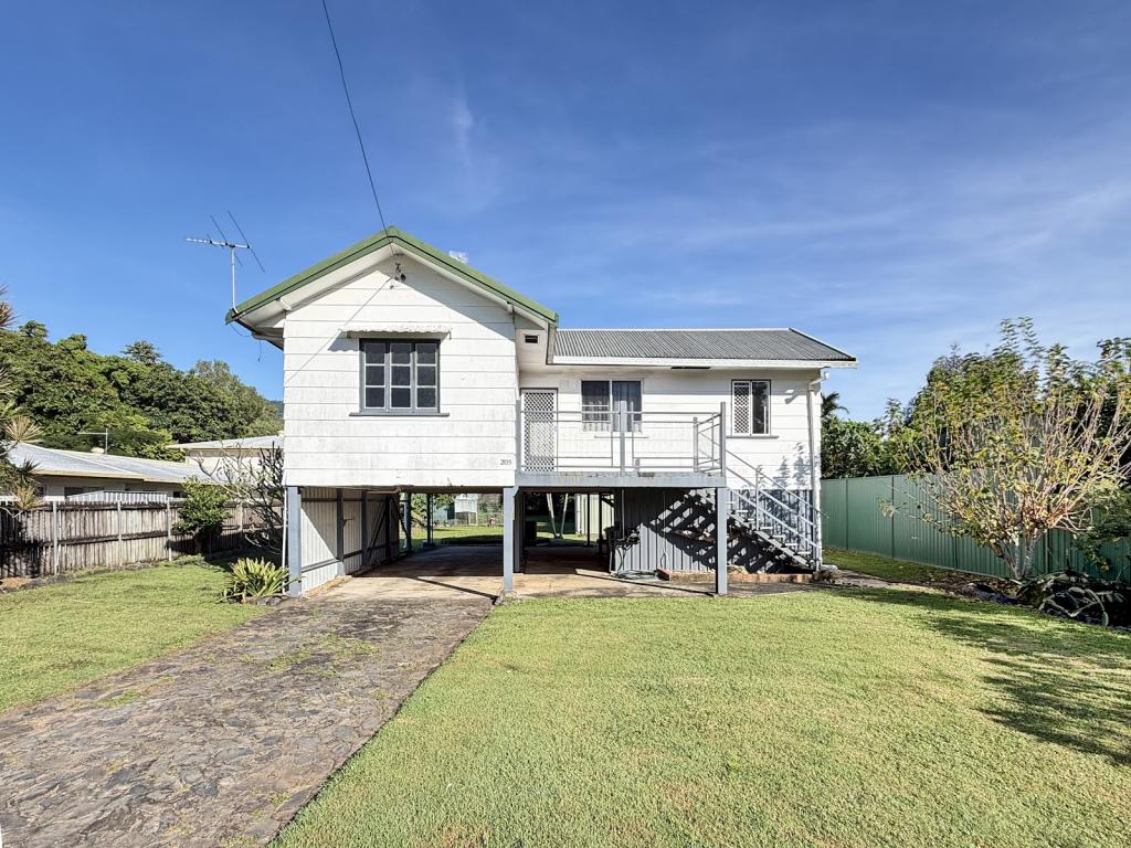 205 Mccormack St, Manunda, QLD 4870
