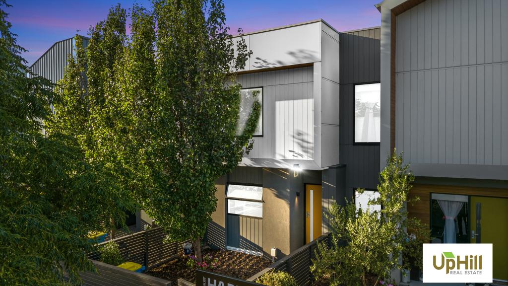 35 Villager St, Cranbourne East, VIC 3977