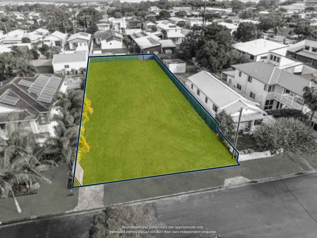 19 Mein St, Scarborough, QLD 4020