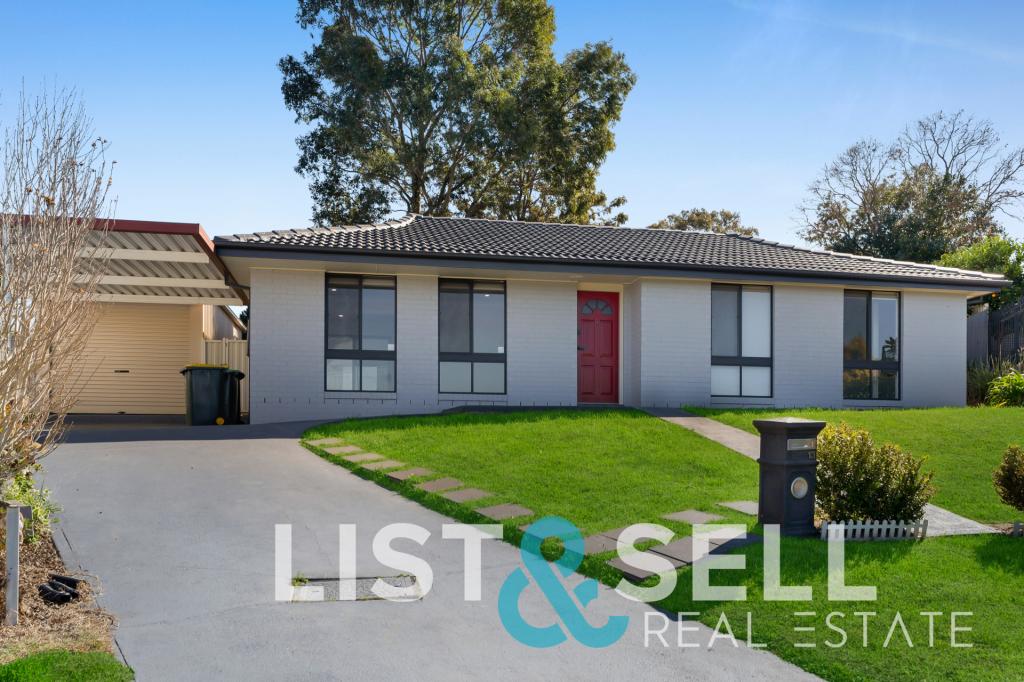 13 Maylie Cl, Ambarvale, NSW 2560