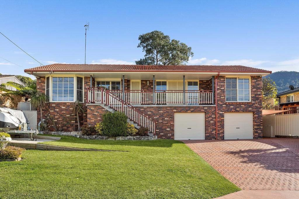 4 SUSAN PL, FARMBOROUGH HEIGHTS, NSW 2526