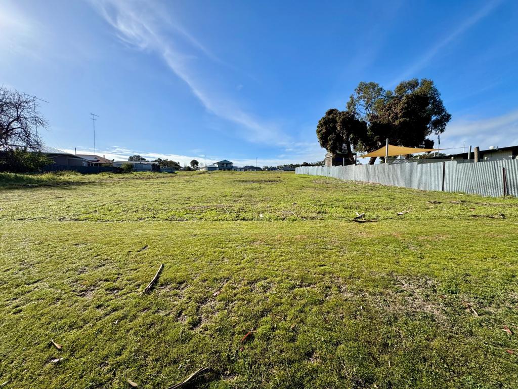 5 Gilbert Dr, Naracoorte, SA 5271