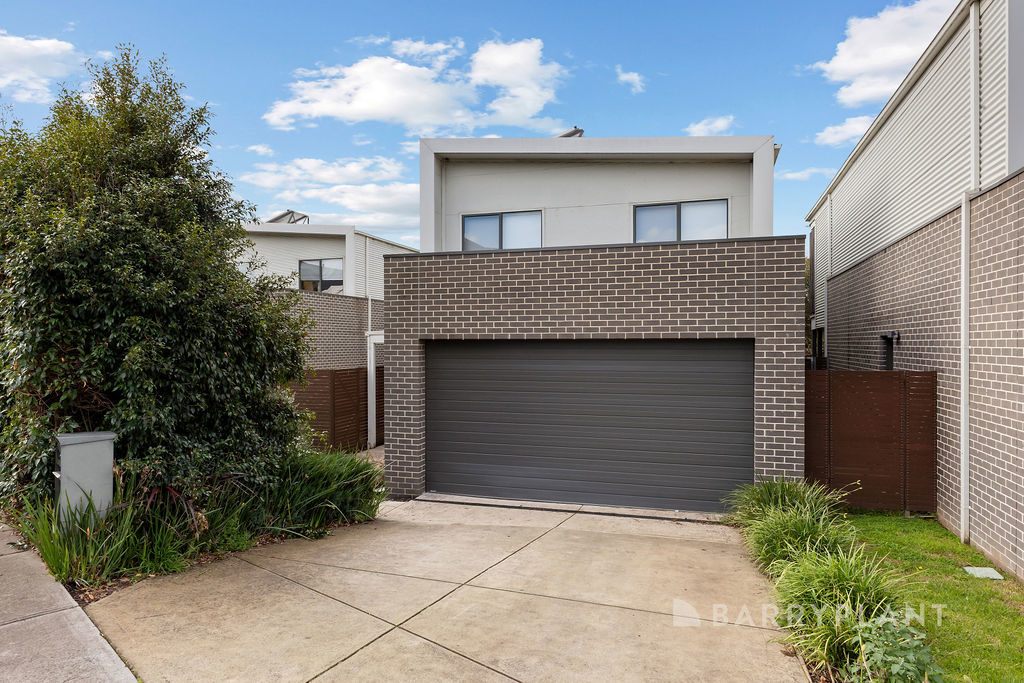 13 Vista Cct, Westmeadows, VIC 3049
