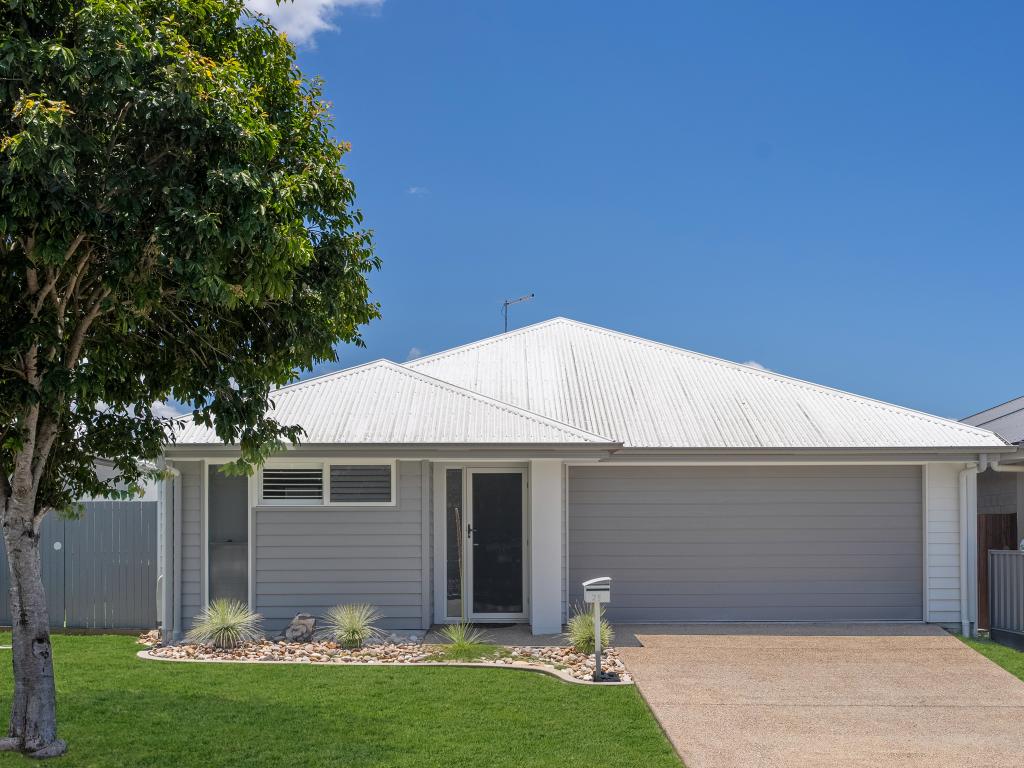 25 Crest St, Narangba, QLD 4504