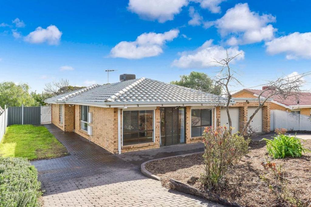 15 Wellesley St, Huntfield Heights, SA 5163