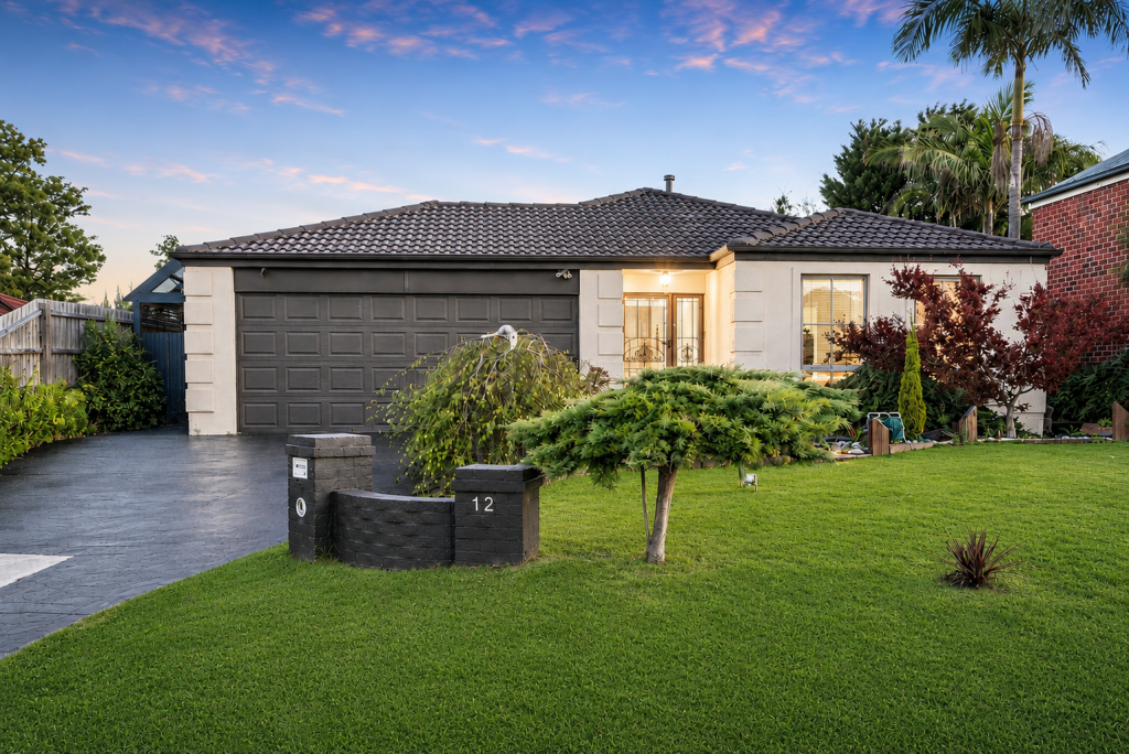 12 Manuka Ct, Frankston South, VIC 3199