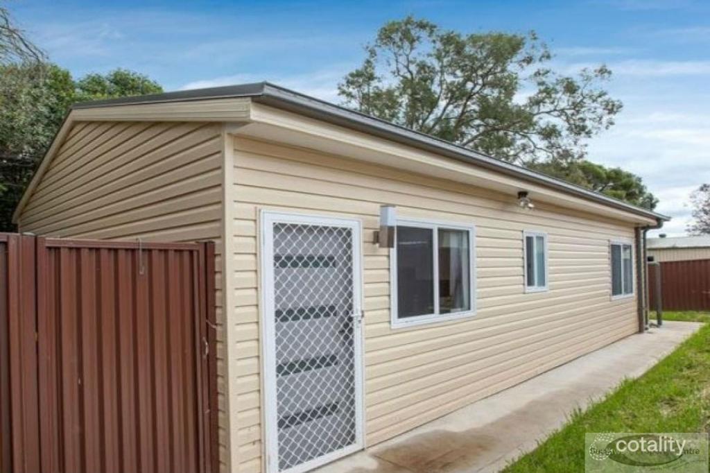 17a Shakespeare St, Campbelltown, NSW 2560