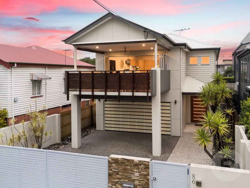 86 Ashby St, Fairfield, QLD 4103