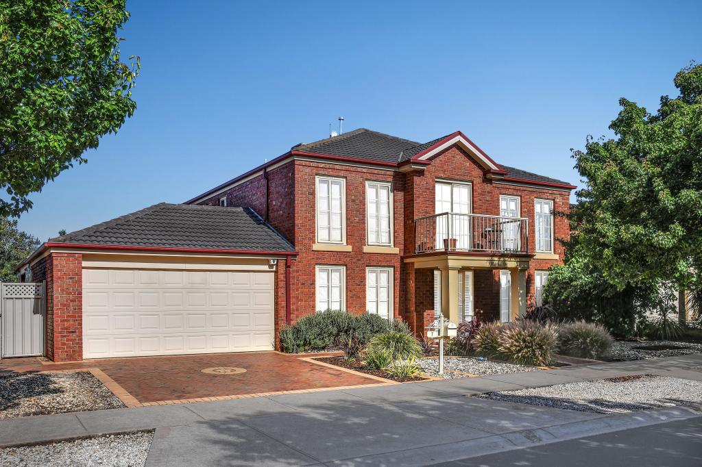 7 Risley Cl, Caroline Springs, VIC 3023