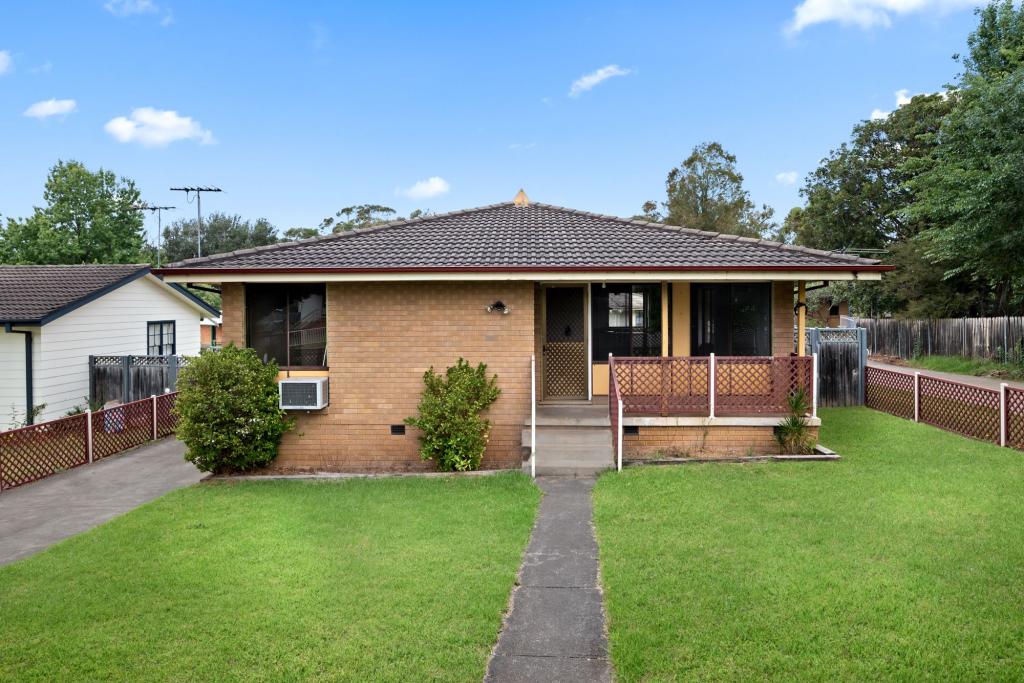 260 Riverside Dr, Airds, NSW 2560