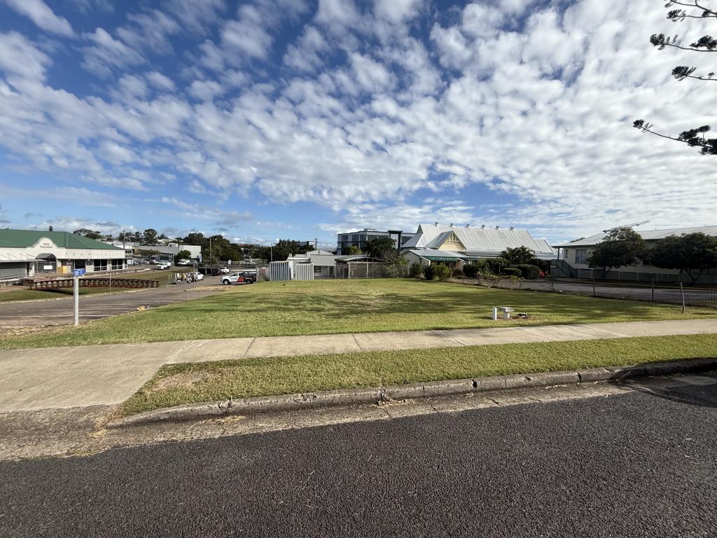 41 Hillyard St, Pialba, QLD 4655