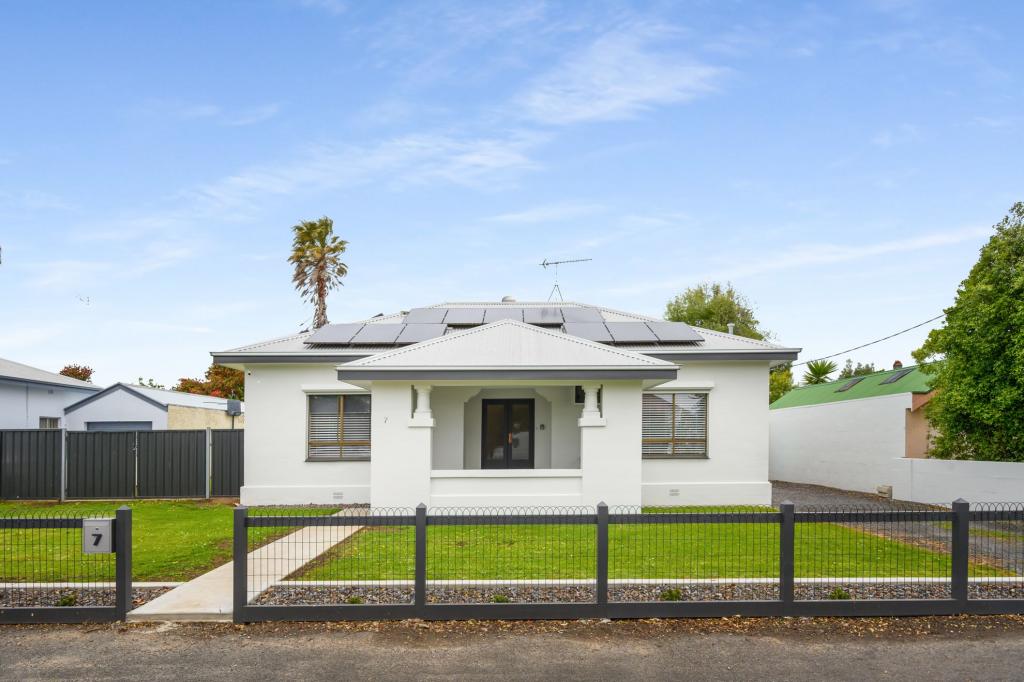 7 Brownes Rd, Mount Gambier, SA 5290