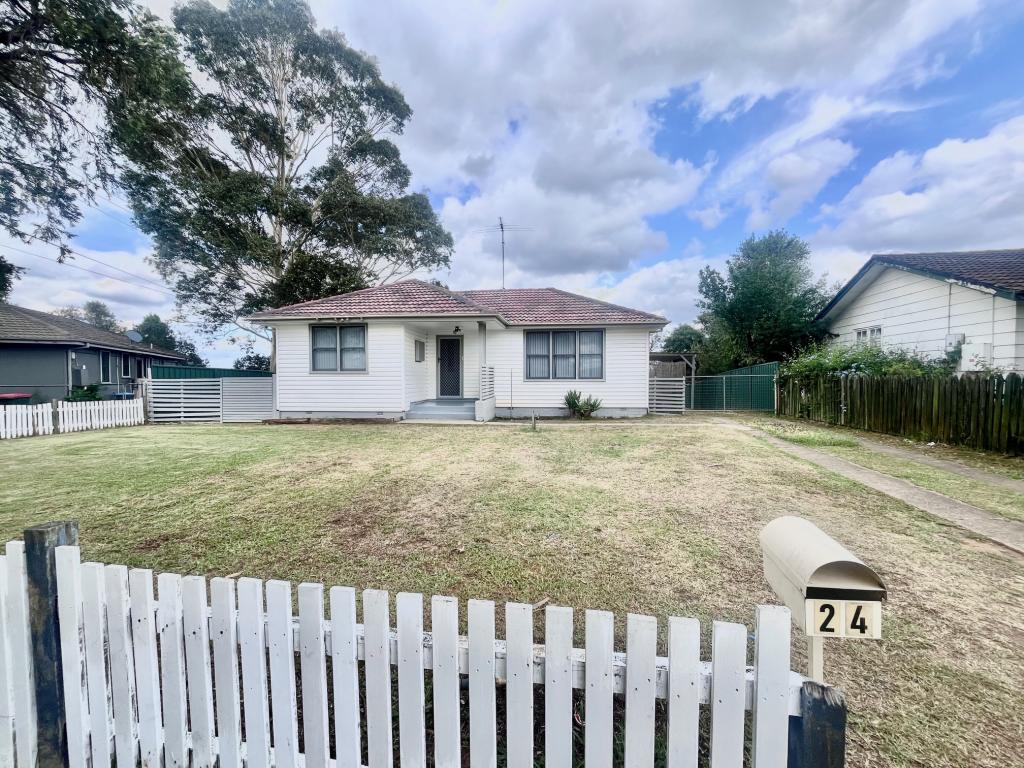 24 Erebus Cres, Tregear, NSW 2770