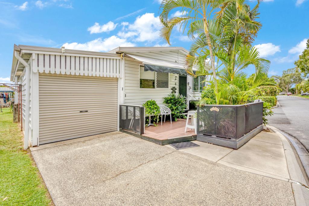 120/1 Kal Ma Kuta Dr, Sandstone Point, QLD 4511