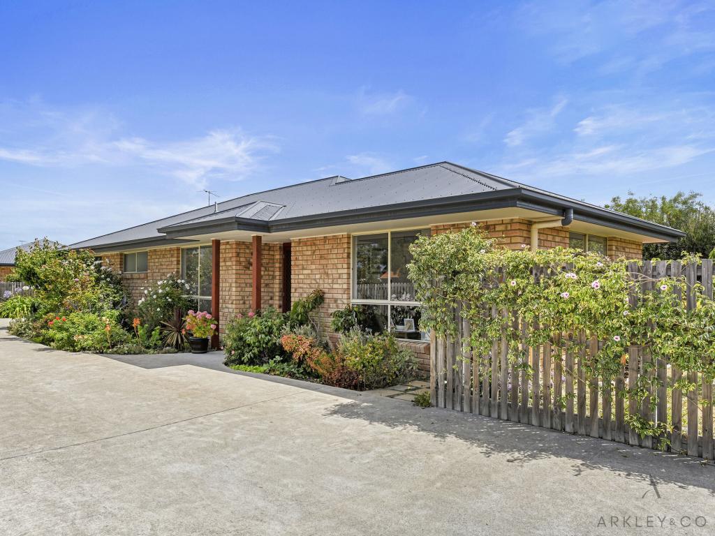 1/15 Talune St, Lindisfarne, TAS 7015