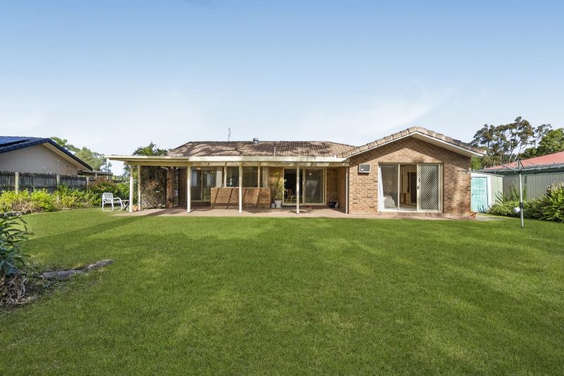 17 Irwin St, Parkwood, QLD 4214