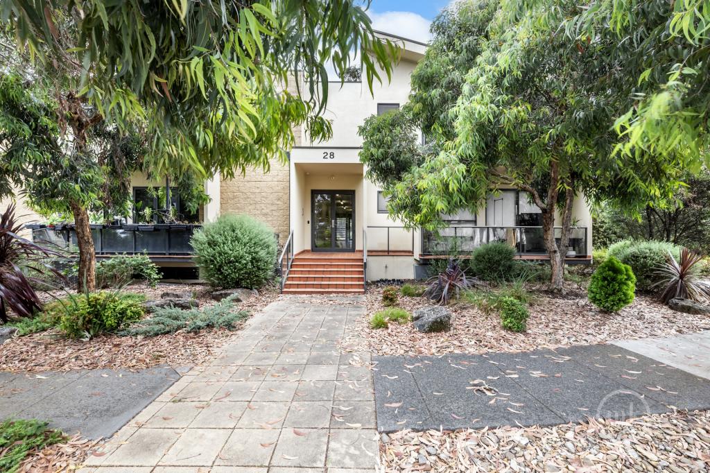 4/28 Diamond Bvd, Greensborough, VIC 3088