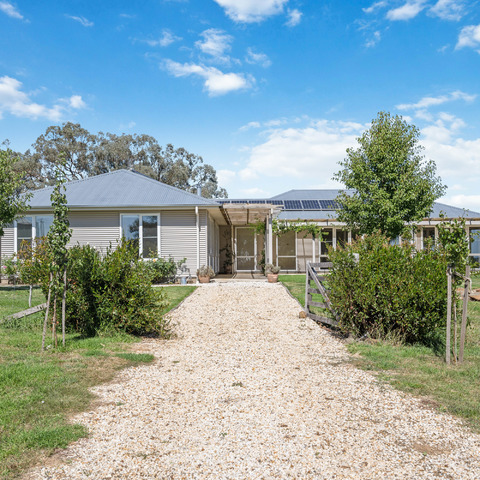 60 Bunyarra Lane, Boree, NSW 2800