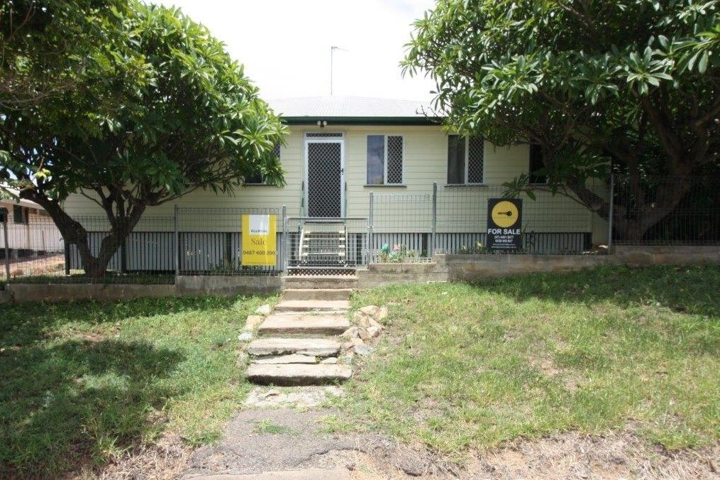 4 Melville St, Charters Towers City, QLD 4820